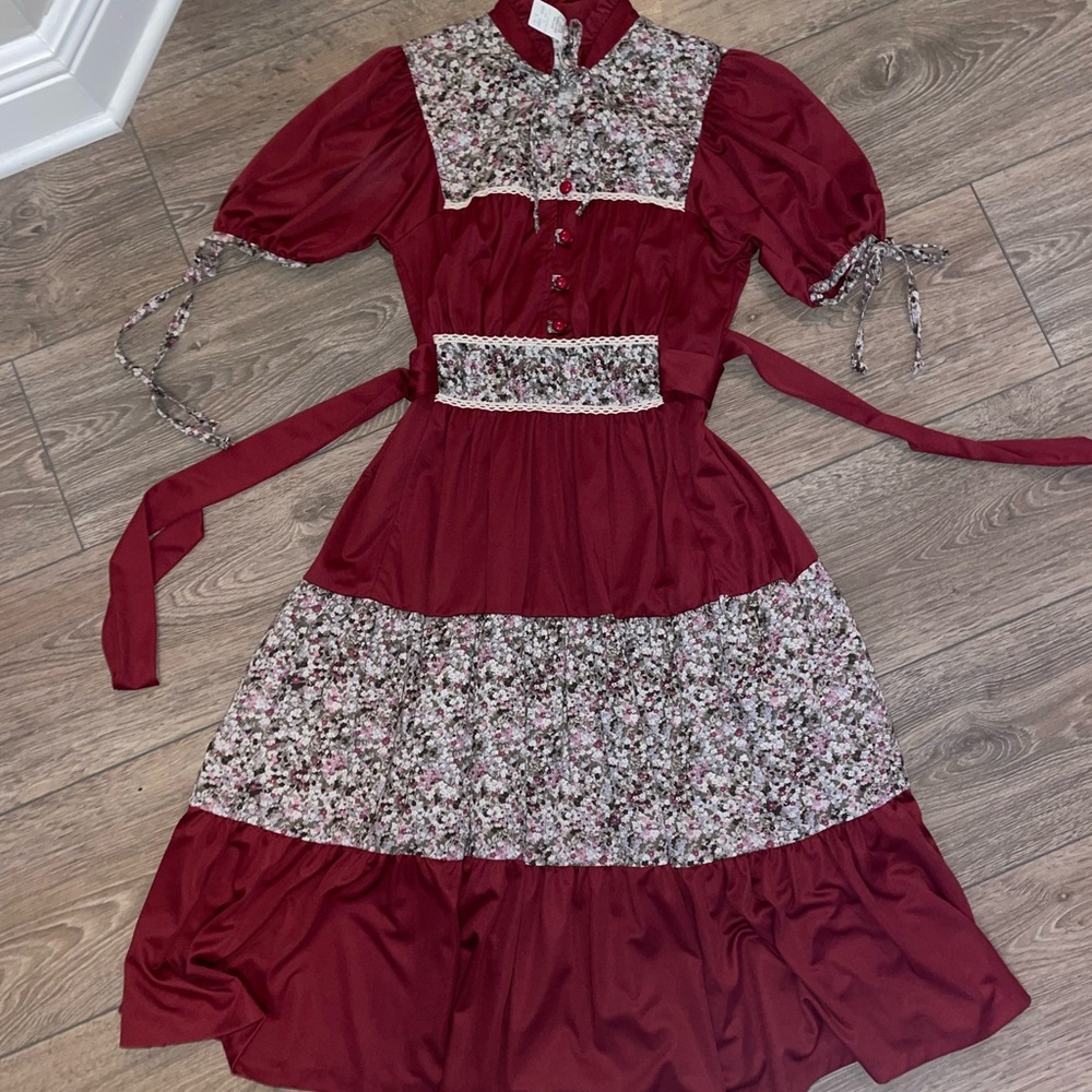 VINTAGE 1970s Midi Dress